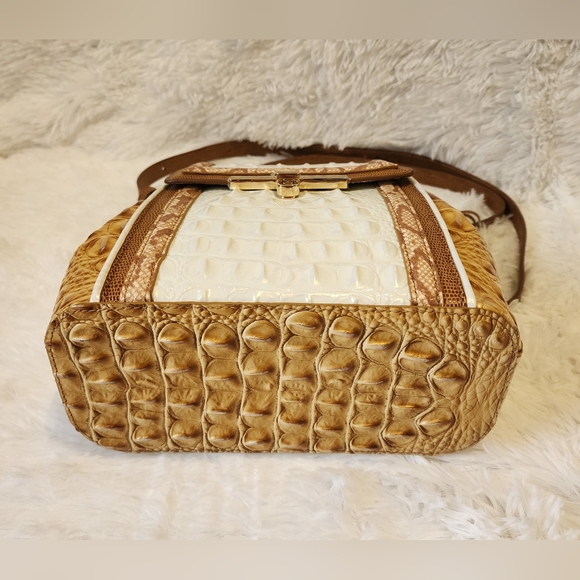 Brahmin Margo Crossbody Bag In Dune Alamosa - Picture 8 of 11